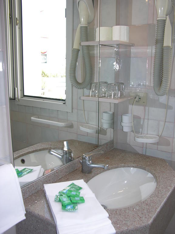 Hotel Righetto Fronte Mare Cavallino-Treporti Exterior photo